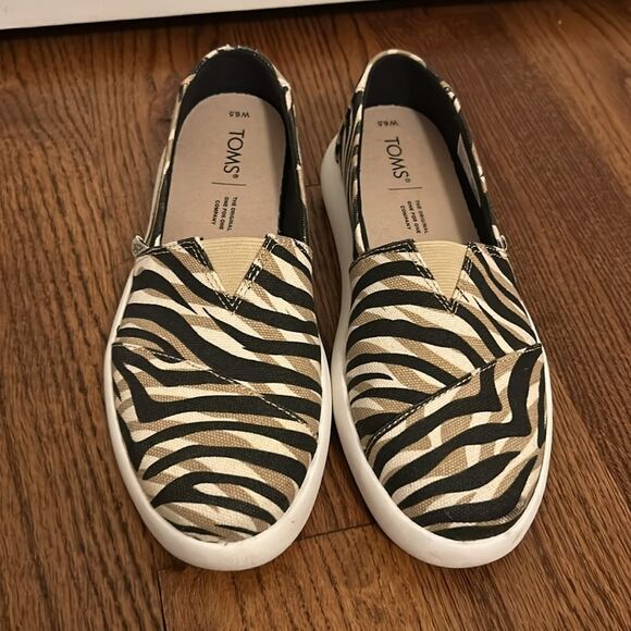 TOMS Womens Alpargata Mallow Shoes Size 6.5 Liger Print - Picture 2 of 5
